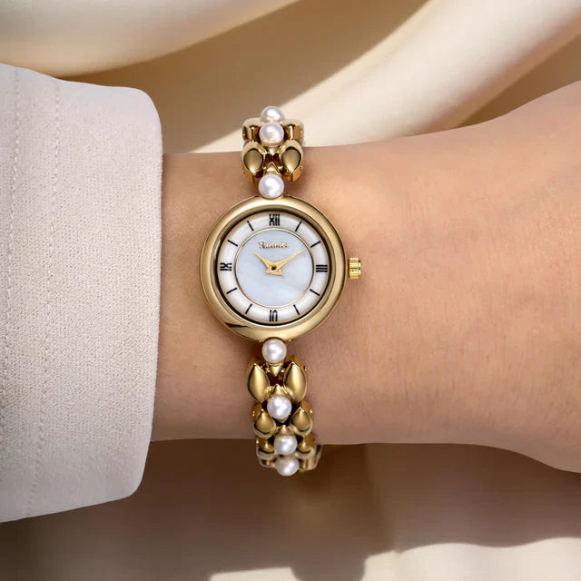 "Noa" Gold Pearl