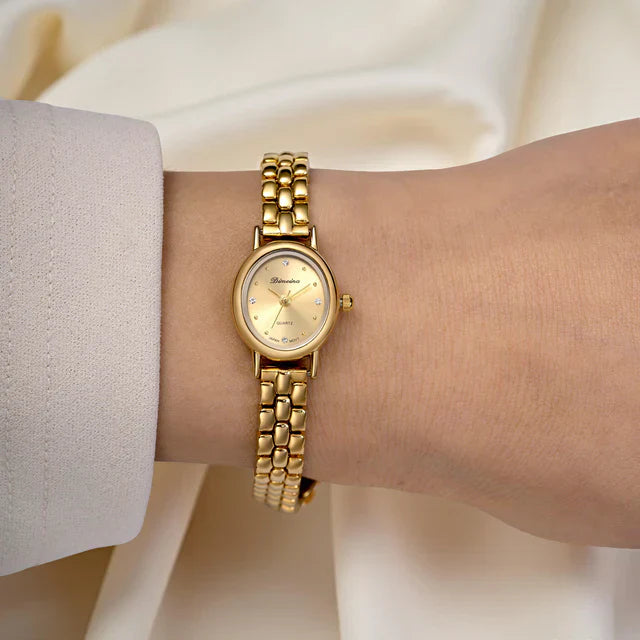 "Vivienne" Gold