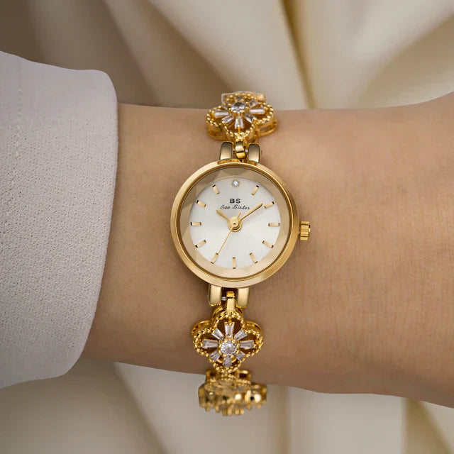 "Delphine" Gold