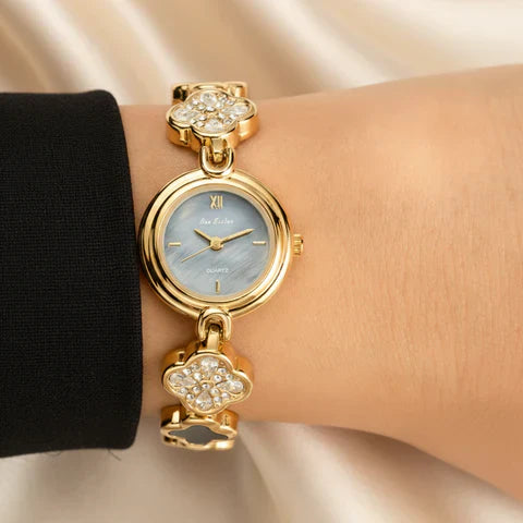 "Elodie" Gold