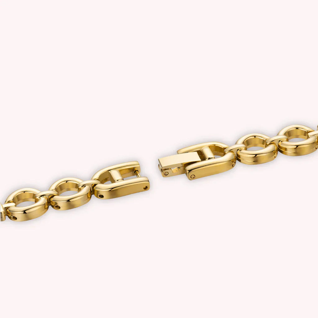 "Amara" Gold