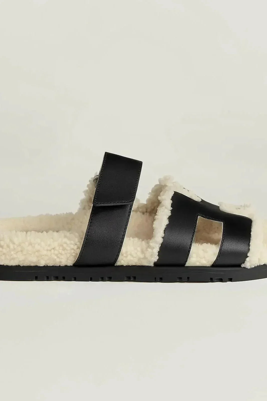 Gemütliche Luxus-Sandalen